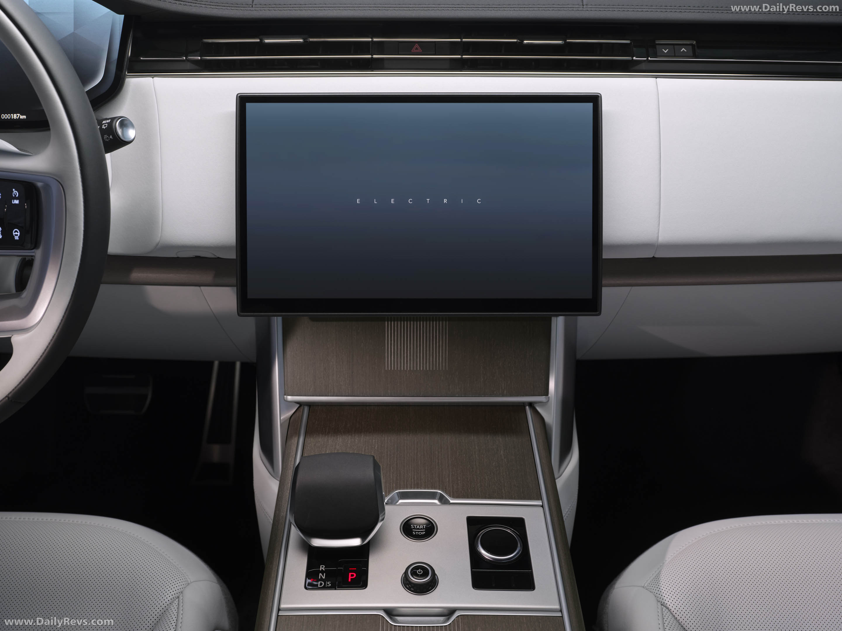 2027 Land Rover Range Rover Electric Interior